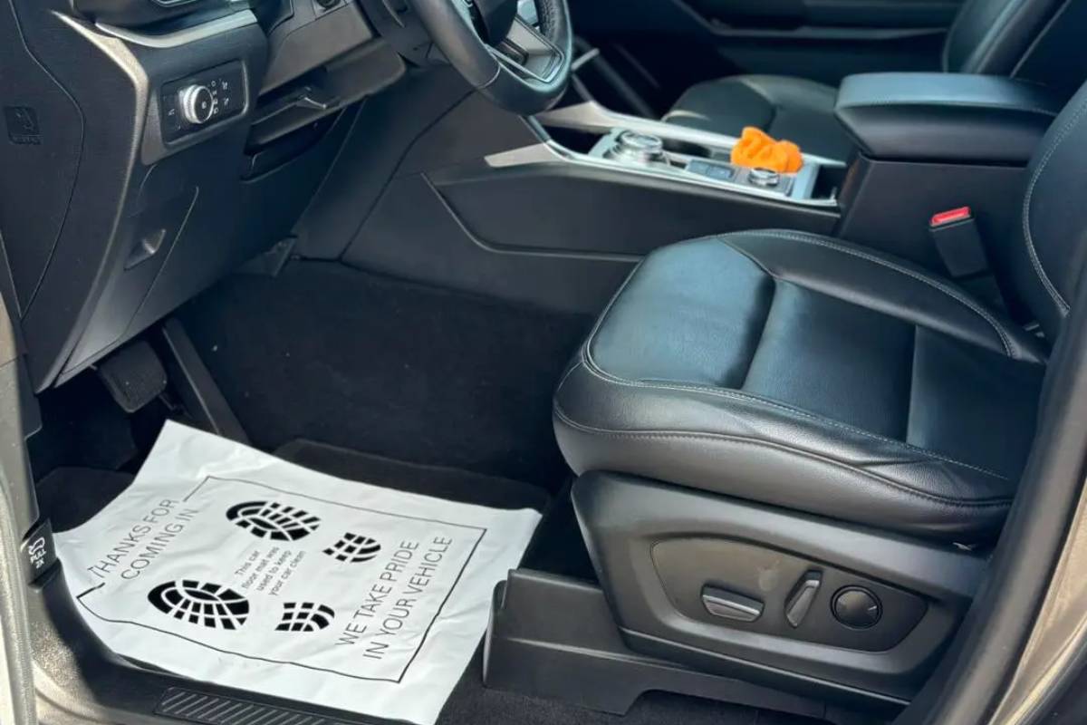 Why Is It Important To Keep Your Car's Interior Clean